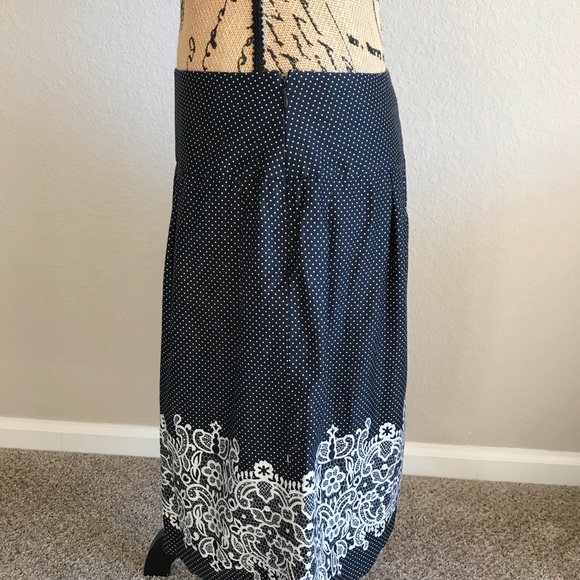 LOFT skirt - Picture 2 of 4